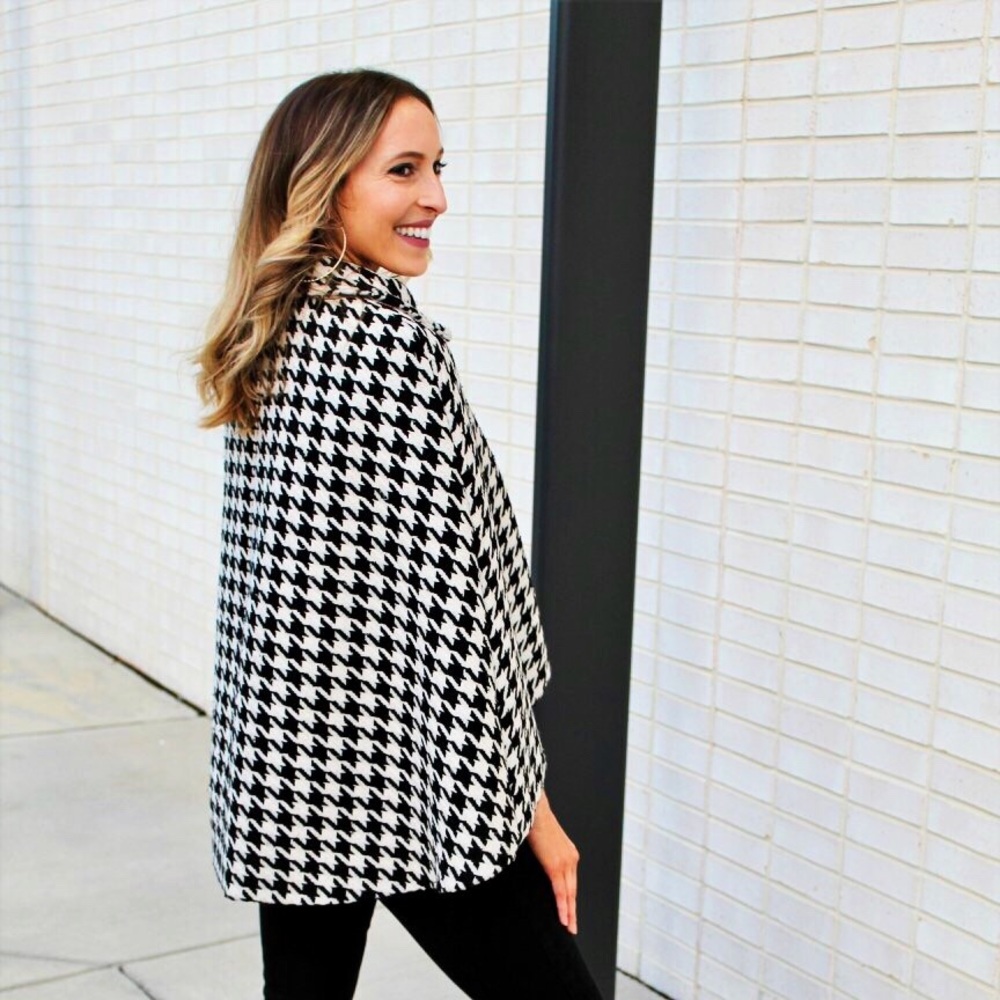 Houndstooth collar cape
